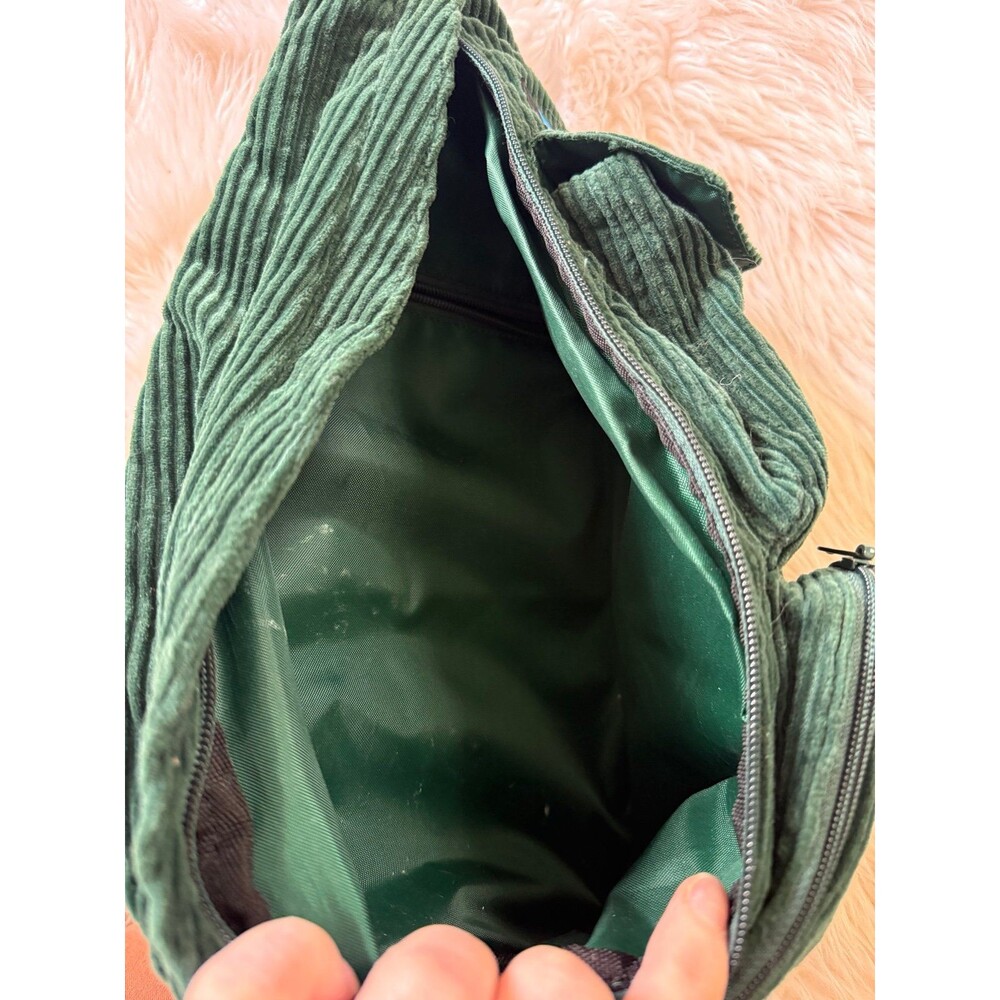 Kavu corduroy sling bag - Picture 5 of 7
